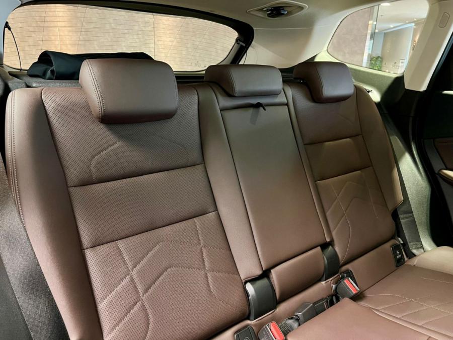 IX1 xDrive30 xLine - Image 7